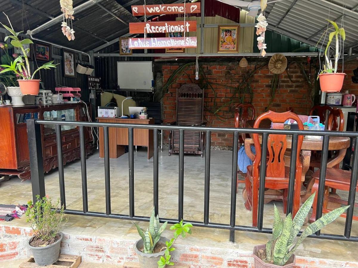 Lotus Blanc Privatunterkunft Battambang
